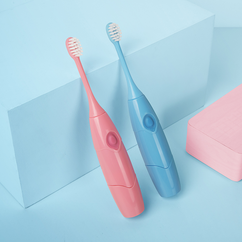 牙刷怎么选：电动牙刷和手动牙刷各有什么优缺点？